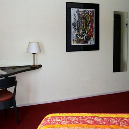 Les Colonnes Strasbourg Zenith Otel Eckbolsheim Dış mekan fotoğraf